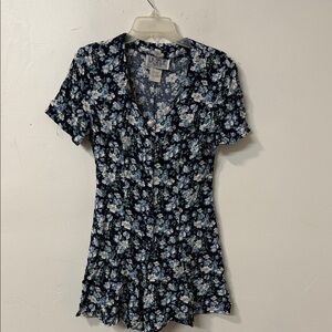 La Belle Navy Floral romper - Beverly Hills 90210